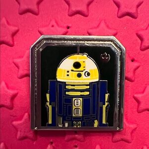 Walt Disney World - 2024 - Trading Pin - R2-B1
Authentic Pin
